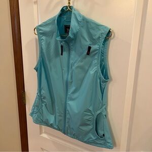 Woolrich Ladies Medium Aqua  Lightweight Windbreaker Zip Up Vest